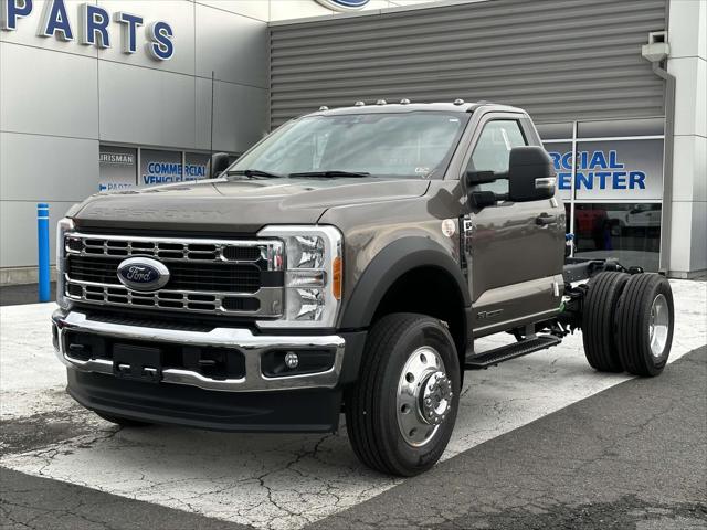 2023 Ford 600 XLT