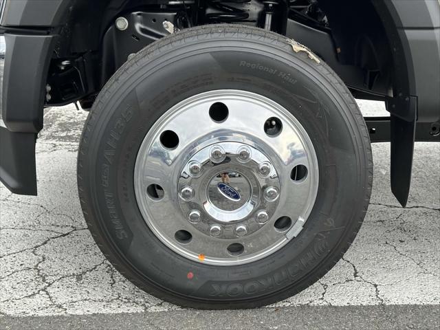 2023 Ford 600 XLT