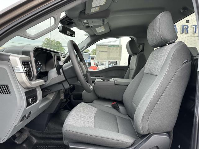 2023 Ford 600 XLT