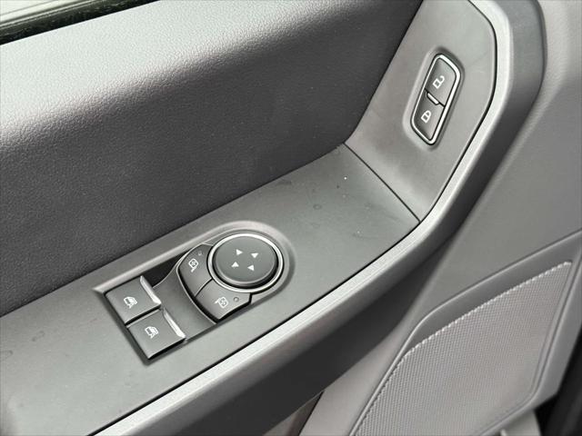 2023 Ford 600 XLT
