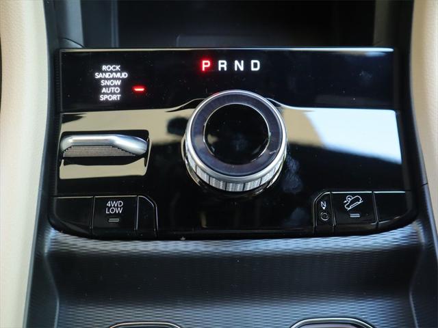 2023 Jeep Grand Cherokee Overland 4x2