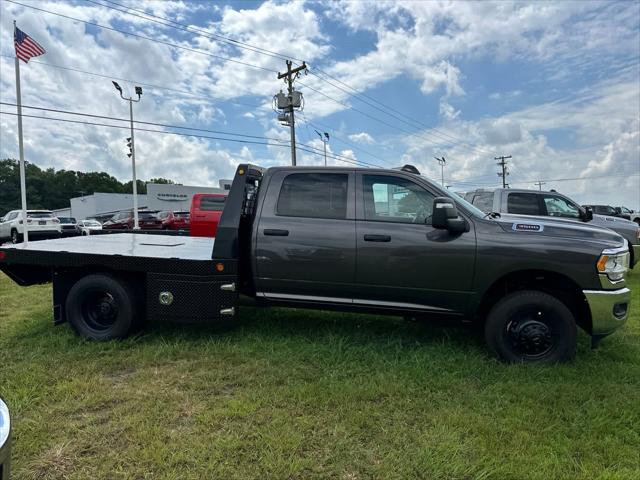 2024 RAM Ram 3500 Chassis Cab RAM 3500 TRADESMAN CREW CAB CHASSIS 4X4 60 CA