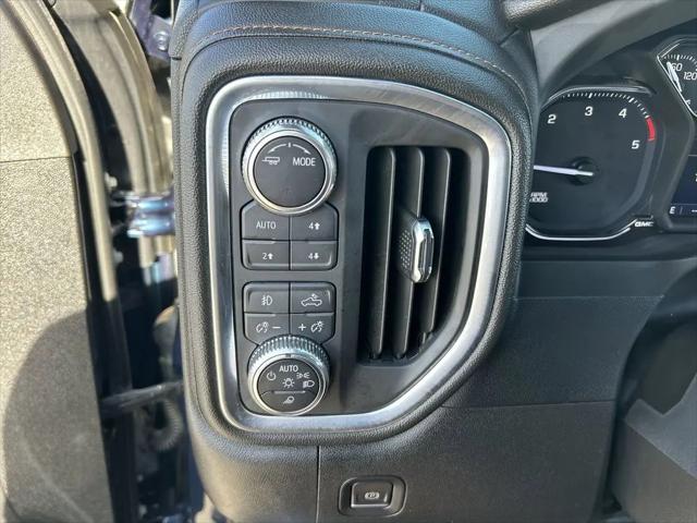2023 GMC Sierra 3500HD 4WD Crew Cab Standard Bed AT4