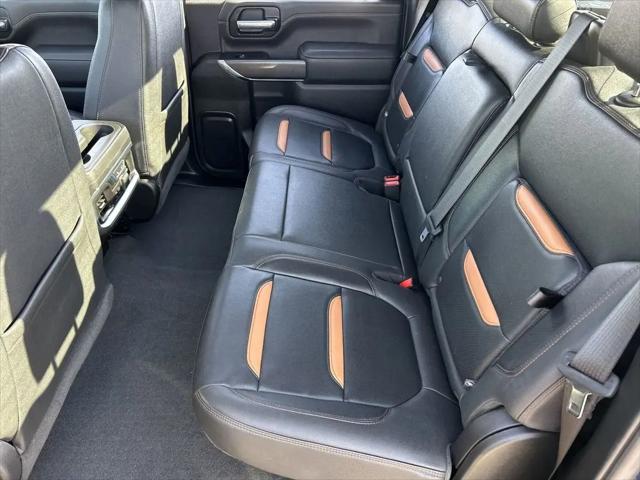 2023 GMC Sierra 3500HD 4WD Crew Cab Standard Bed AT4