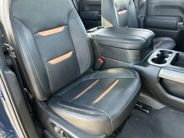 2023 GMC Sierra 3500HD 4WD Crew Cab Standard Bed AT4