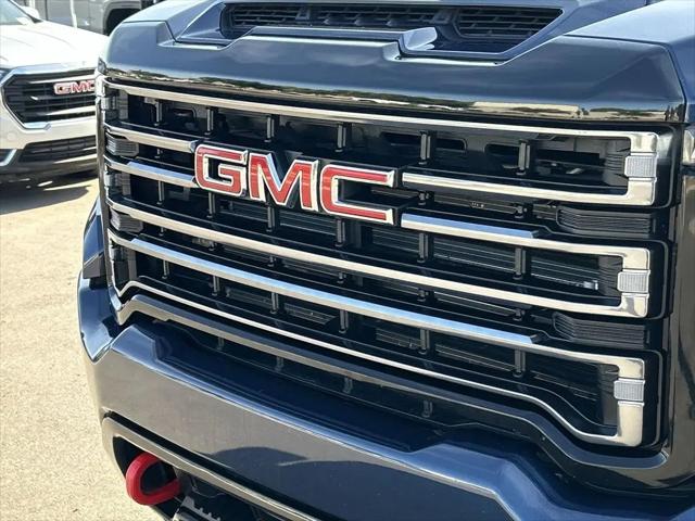 2023 GMC Sierra 3500HD 4WD Crew Cab Standard Bed AT4