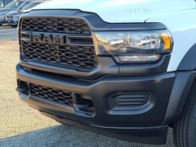 2024 RAM Ram 5500 Chassis Cab RAM 5500 TRADESMAN CHASSIS REGULAR CAB 4X2 120 CA