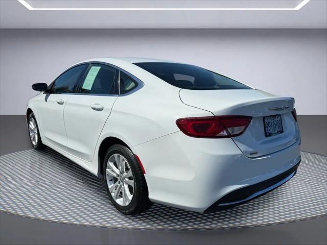 2016 Chrysler 200 Limited