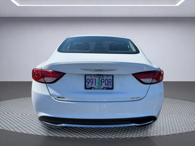 2016 Chrysler 200 Limited
