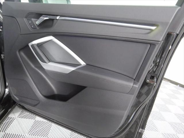 2021 Audi Q3 Premium Plus 45 TFSI S line quattro Tiptronic