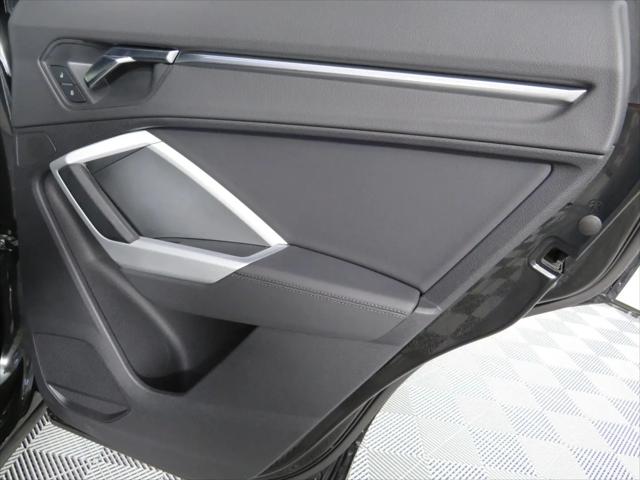 2021 Audi Q3 Premium Plus 45 TFSI S line quattro Tiptronic