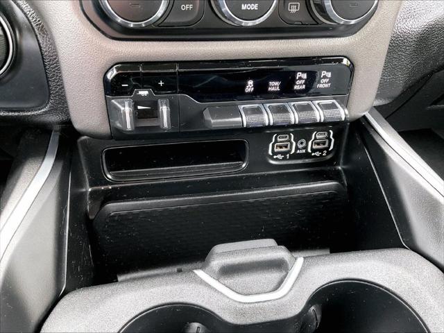 2020 Ram 1500 Big Horn Crew Cab 4x4 57 Box