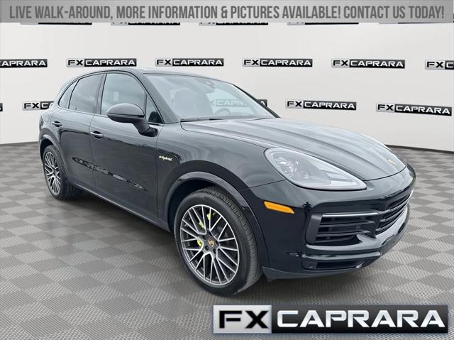 2022 Porsche Cayenne E-Hybrid Base
