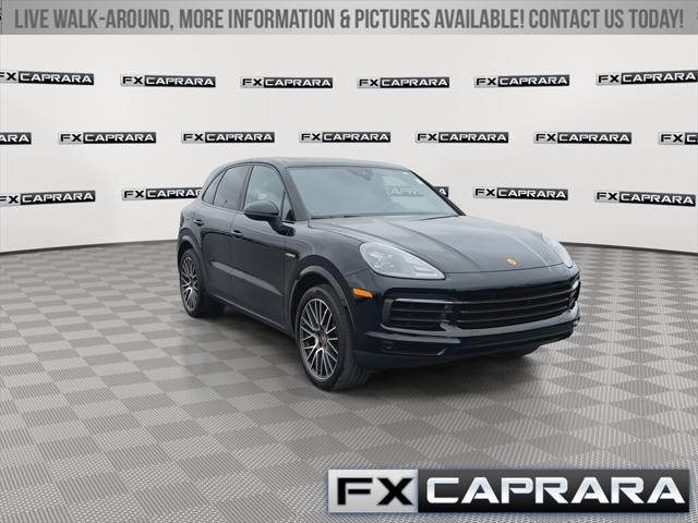 2022 Porsche Cayenne E-Hybrid Base