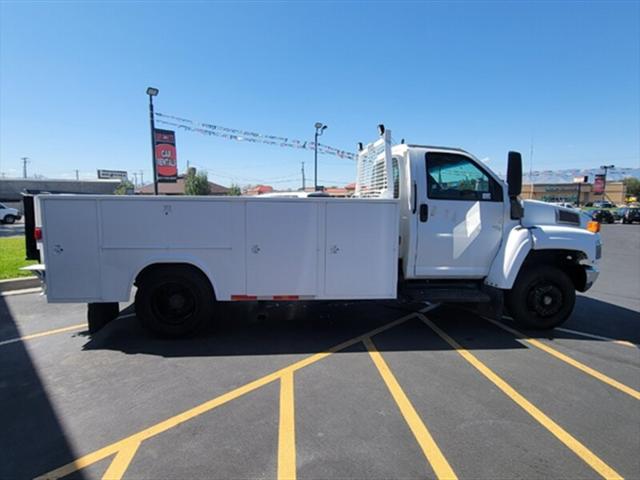 2005 Chevrolet Pickup 5500