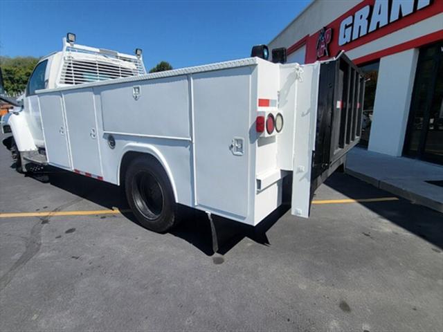2005 Chevrolet Pickup 5500