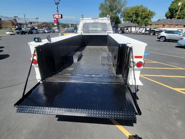 2005 Chevrolet Pickup 5500
