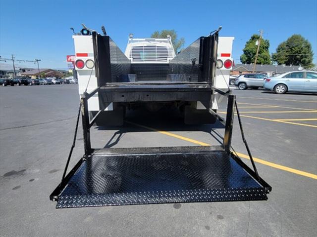 2005 Chevrolet Pickup 5500