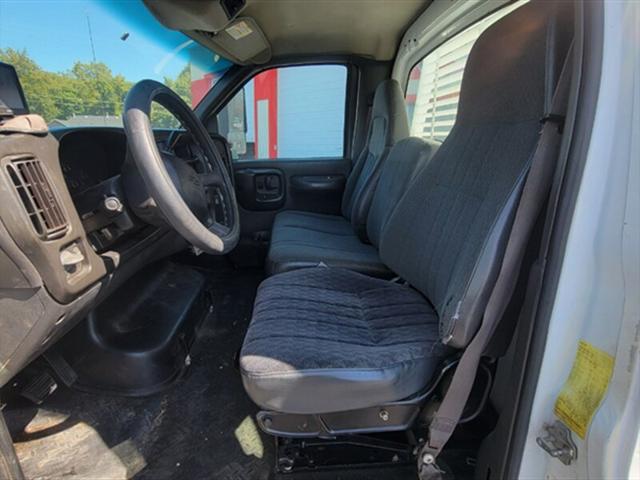 2005 Chevrolet Pickup 5500