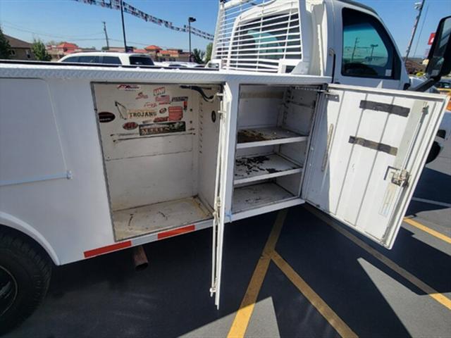 2005 Chevrolet Pickup 5500