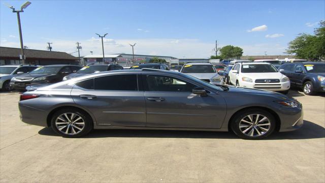 2019 Lexus ES 300h ES 300h