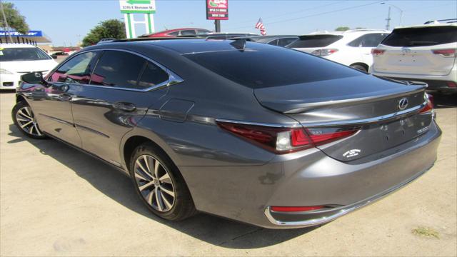 2019 Lexus ES 300h ES 300h
