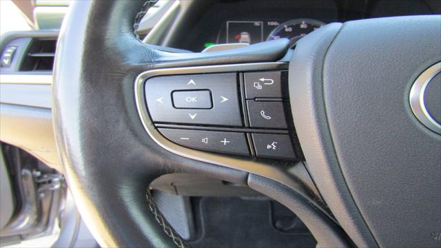 2019 Lexus ES 300h ES 300h