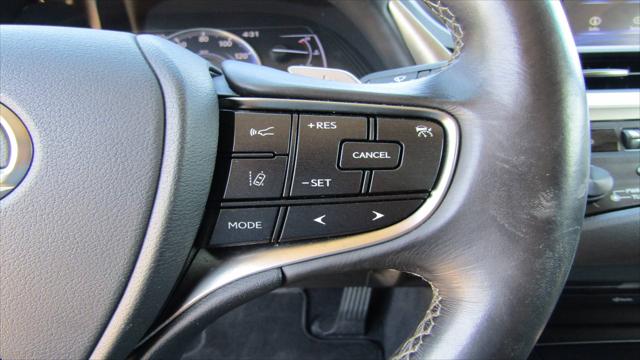 2019 Lexus ES 300h ES 300h