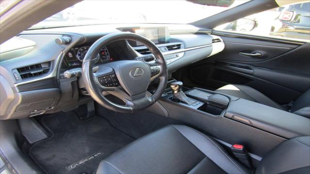 2019 Lexus ES 300h ES 300h