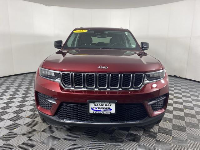 2023 Jeep Grand Cherokee Laredo 4x4