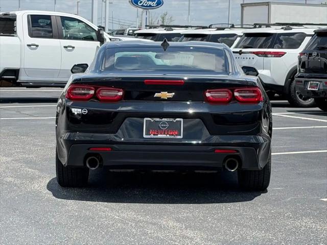 2020 Chevrolet Camaro RWD Coupe 1LT