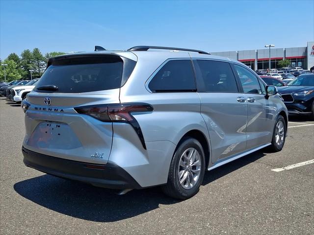 2023 Toyota Sienna XLE