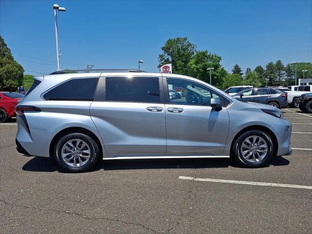 2023 Toyota Sienna XLE