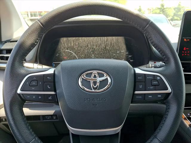2023 Toyota Sienna XLE
