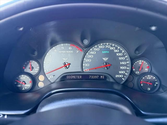 2001 Chevrolet Corvette Base