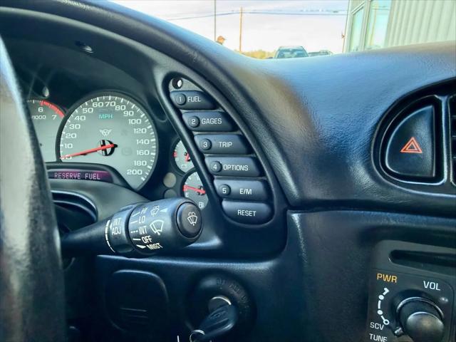 2001 Chevrolet Corvette Base