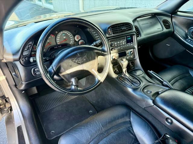 2001 Chevrolet Corvette Base