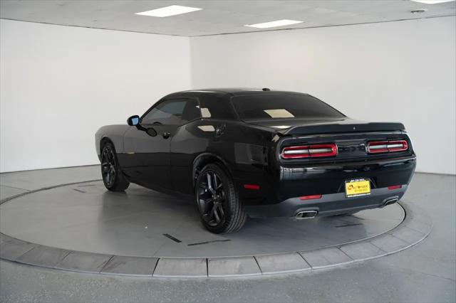 2020 Dodge Challenger SXT