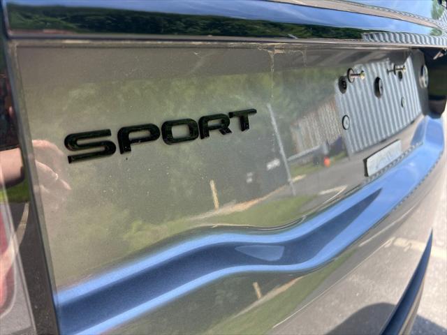 2023 Land Rover Discovery Sport SE