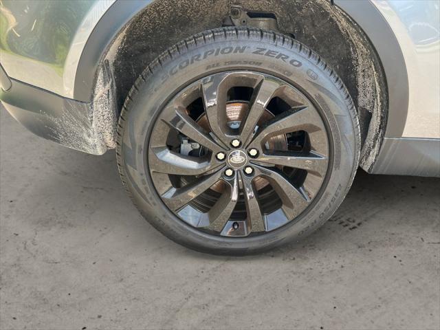 2023 Land Rover Discovery Sport SE