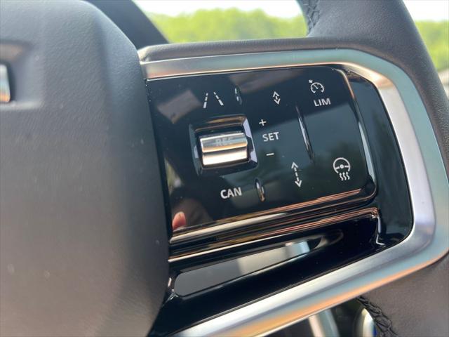 2023 Land Rover Discovery Sport SE