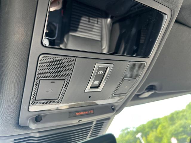 2023 Land Rover Discovery Sport SE