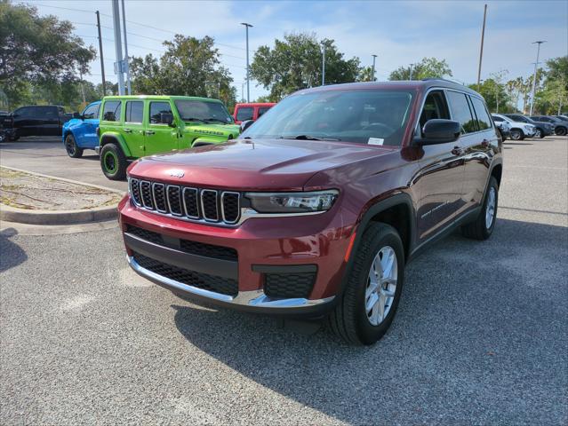 2021 Jeep Grand Cherokee L Laredo 4x4