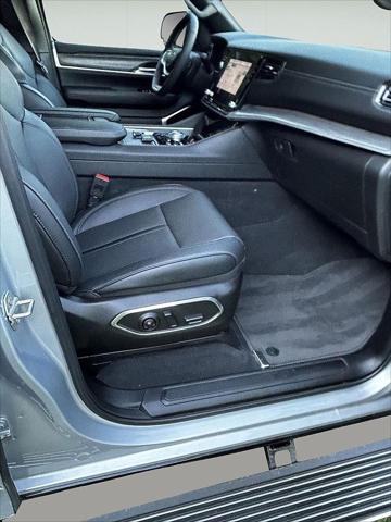 2023 Jeep Wagoneer Series III - Photo 19