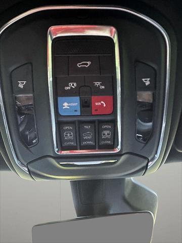 2023 Jeep Wagoneer Series III - Photo 37