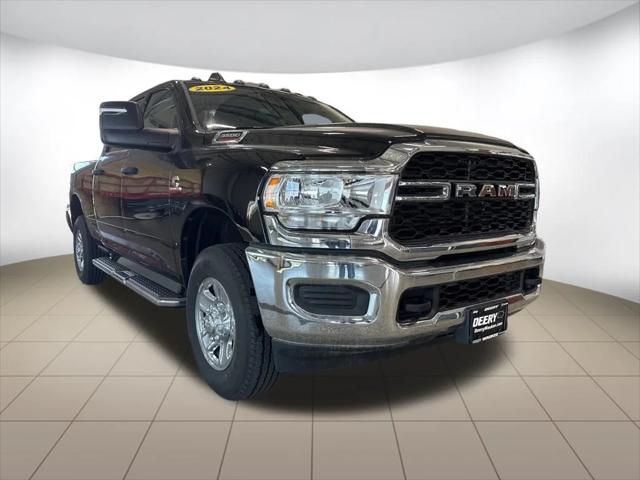 2024 RAM Ram 3500 RAM 3500 TRADESMAN CREW CAB 4X4 64 BOX