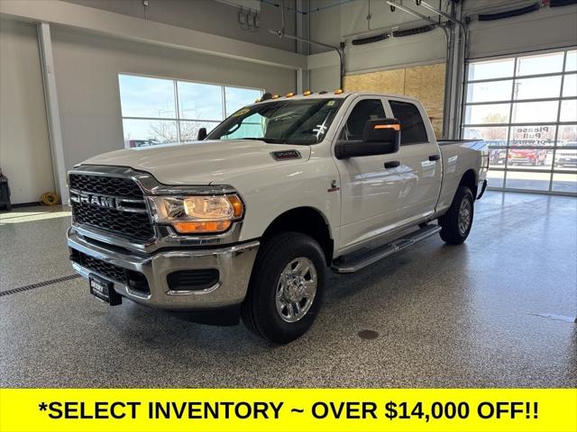 2024 RAM Ram 3500 RAM 3500 TRADESMAN CREW CAB 4X4 64 BOX