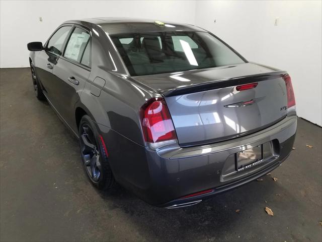 2023 Chrysler Chrysler 300 300S V8