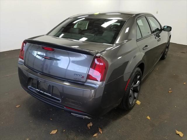 2023 Chrysler Chrysler 300 300S V8