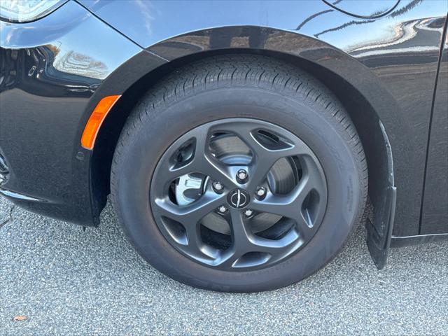 2023 Chrysler Pacifica Hybrid Limited